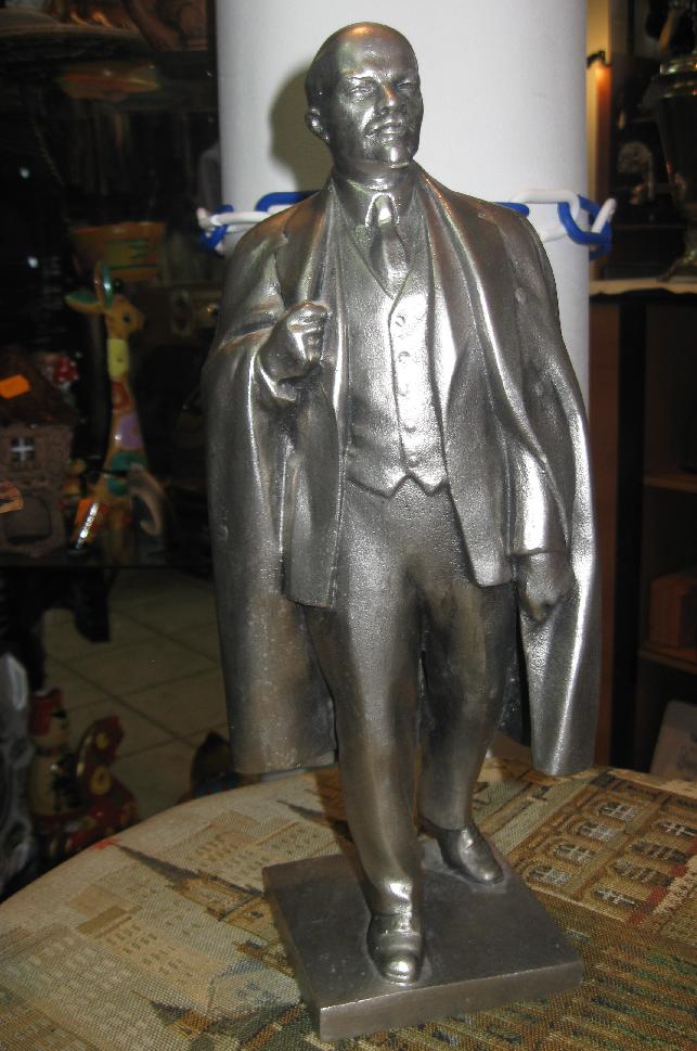 Скульптура СССР Ленин в рост,  34 см 
силумин, антиквариат