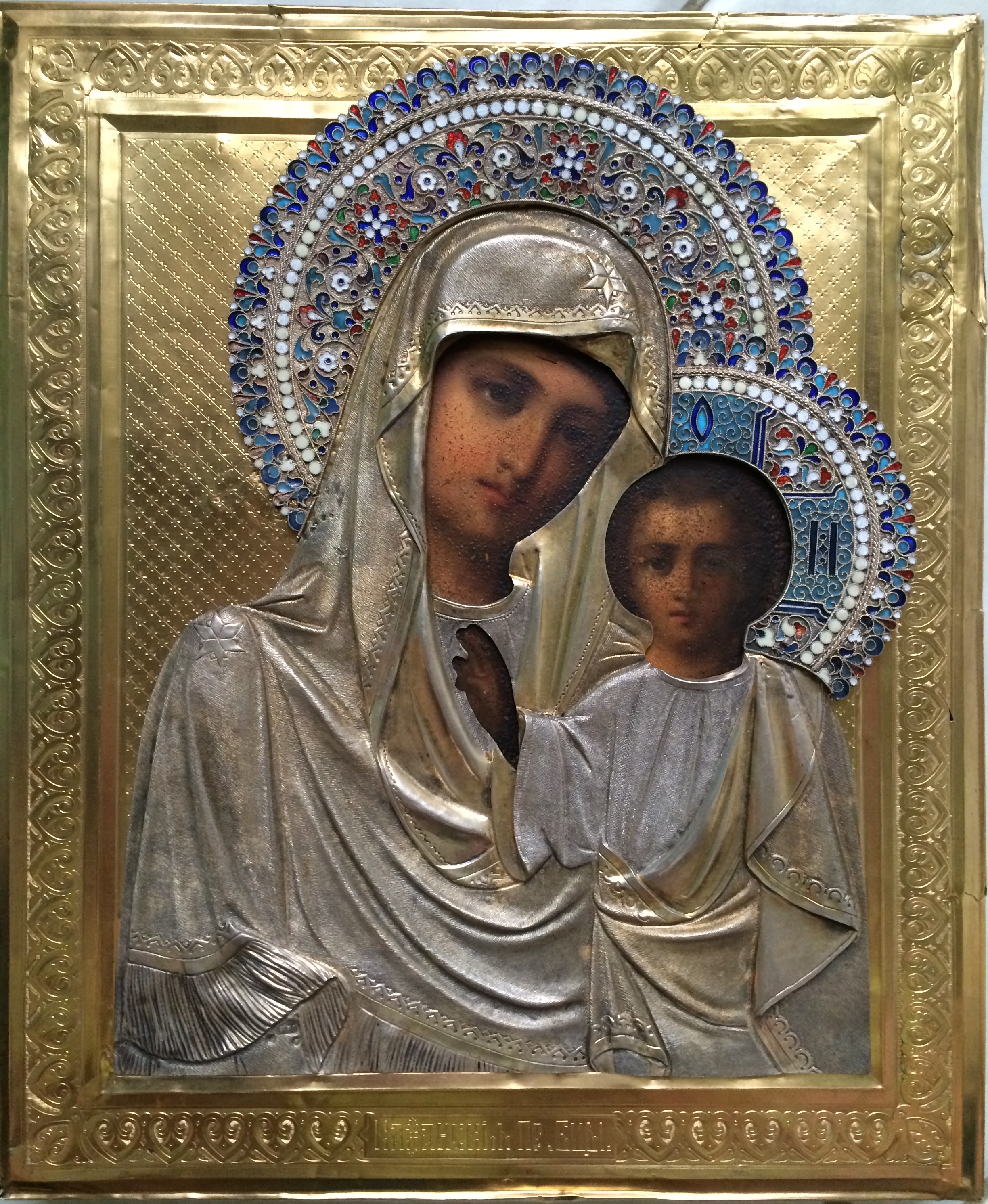 Икона Богородица Казанская в серебряном окладе с эмалевым венцом, высота 27 см